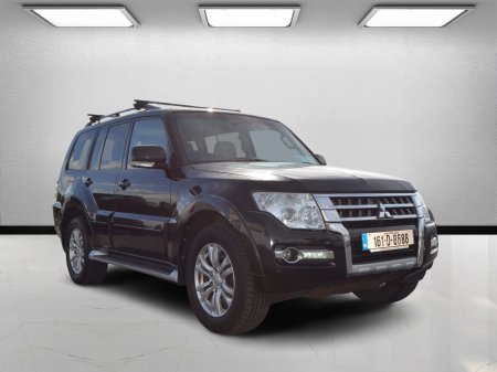 2016 Mitsubishi Pajero