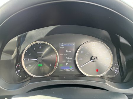 2017 Lexus IS - photo 22