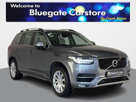 2017 Volvo XC90 D4 FWD MOMENTUM GT **FULL BLACK AND CREAM LEATHER INTERIOR**REVERSE CAMERA**FRONT HEATED SEATS**HEAT