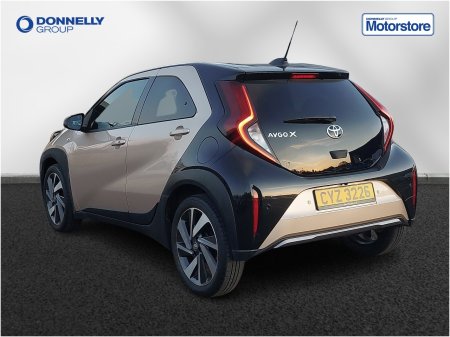 2023 Toyota Aygo X - photo 2
