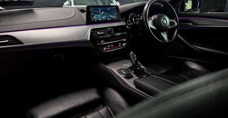 2017 BMW 5-Series - photo 25