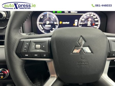 2022 Mitsubishi Outlander - photo 28