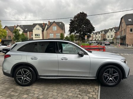 2025 Mercedes-Benz GLC - photo 4