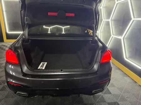 2017 BMW 5-Series - photo 13