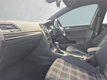 2015 Volkswagen Golf - photo 6
