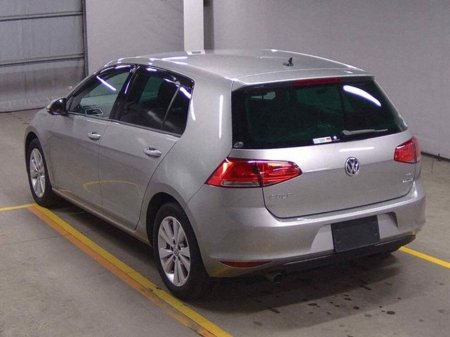 2016 Volkswagen Golf - photo 2