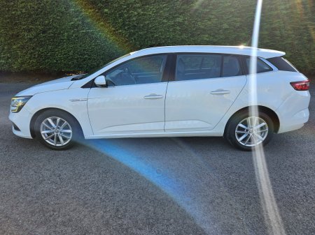 2017 Renault Megane - photo 4
