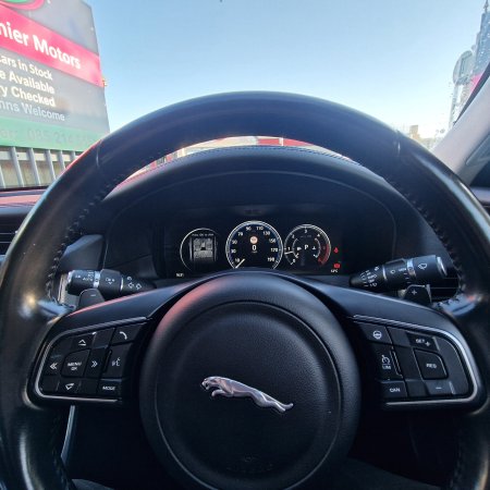 2017 Jaguar XF - photo 14