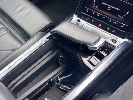 2022 Audi e-tron - photo 11