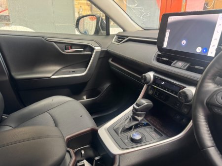 2024 Toyota RAV4 - photo 12