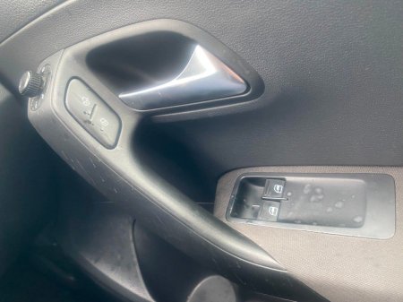 2012 Volkswagen Polo - photo 3