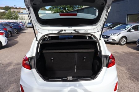 2018 Ford Fiesta - photo 21