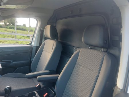 2022 Volkswagen Caddy - photo 27