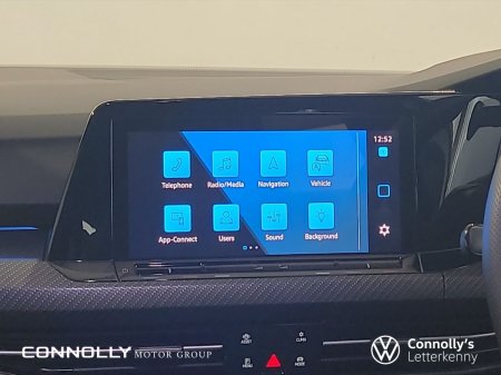 2024 Volkswagen Golf - photo 9