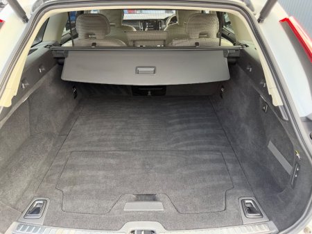 2019 Volvo V90 - photo 44