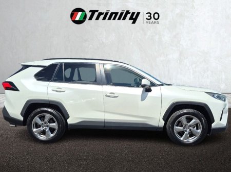 2020 Toyota RAV4 - photo 5