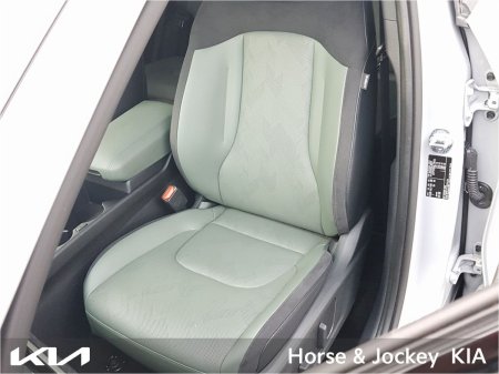 2025 Kia Sportage - photo 19