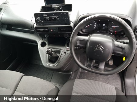 2020 Citroen Berlingo - photo 2