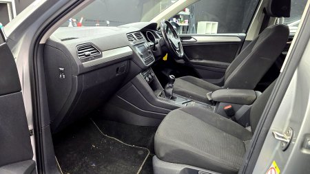 2018 Volkswagen Tiguan - photo 12