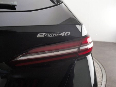 2025 BMW i5 - photo 24