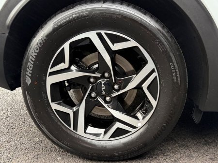 2022 Kia Sportage - photo 11