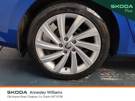 2023 Skoda Octavia - photo 9