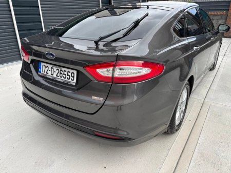2017 Ford Mondeo - photo 11