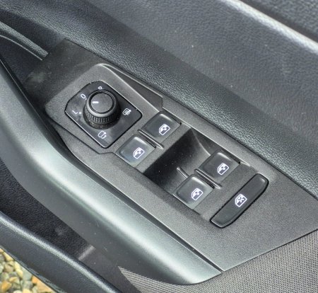 2020 Volkswagen Polo - photo 21