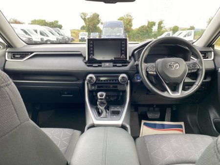 2021 Toyota RAV4 - photo 8
