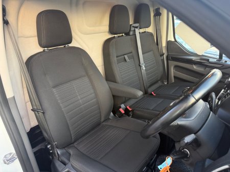 2022 Ford Transit Custom - photo 13