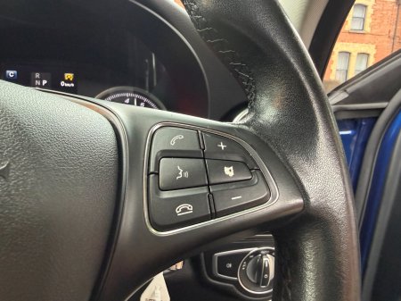 2017 Mercedes-Benz C-Class - photo 19
