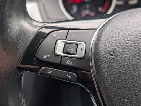 2017 Volkswagen Passat - photo 12