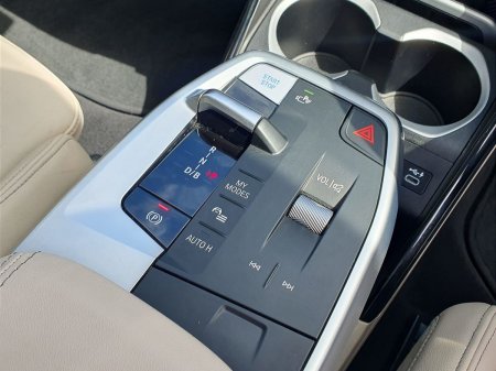 2024 BMW iX1 - photo 10