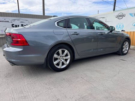 2017 Volvo S90 - photo 9