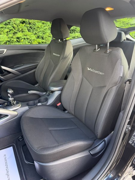 2014 Hyundai Veloster - photo 11