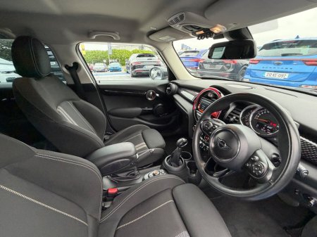 2019 Mini Cooper - photo 16