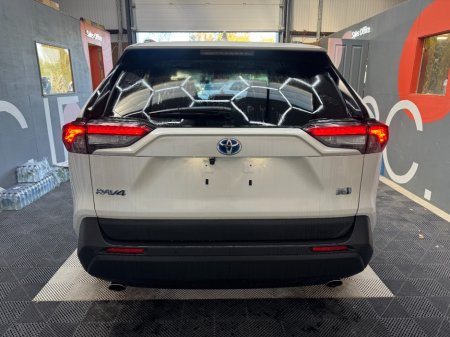 2021 Toyota RAV4 - photo 4