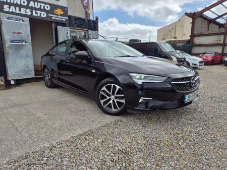 2022 Opel Insignia SC 1.5D 122PS S/S FWD 6 Speed