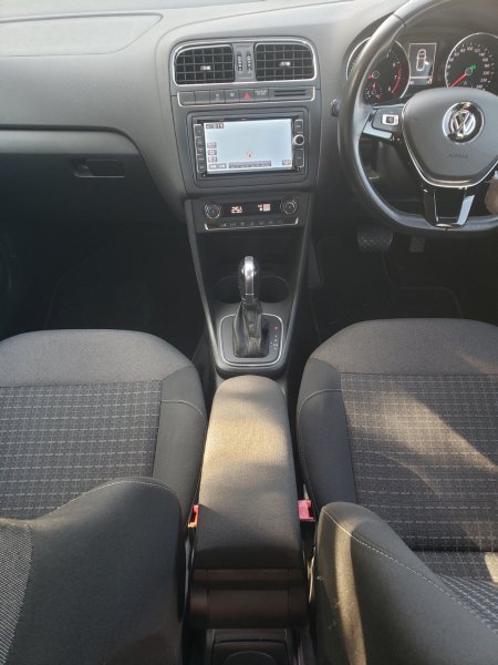 2017 Volkswagen Polo - photo 9