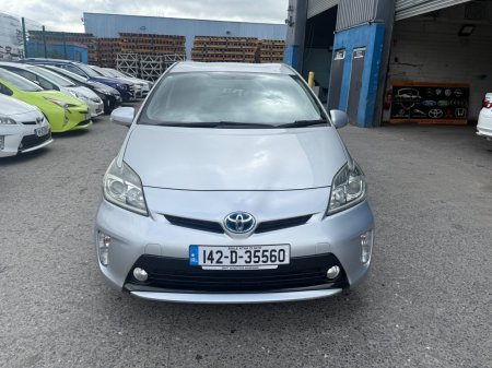2014 Toyota Prius - photo 2