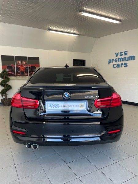 2016 BMW 3-Series - photo 2