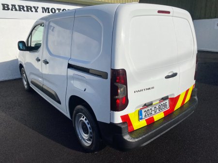 2020 Peugeot Partner - photo 6