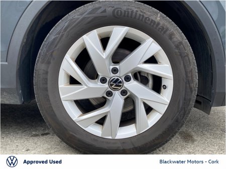 2023 Volkswagen Tiguan - photo 9
