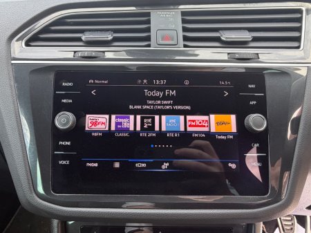 2024 Volkswagen Tiguan - photo 24
