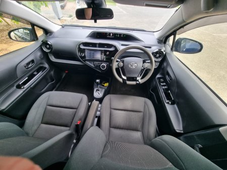 2019 Toyota Aqua - photo 16