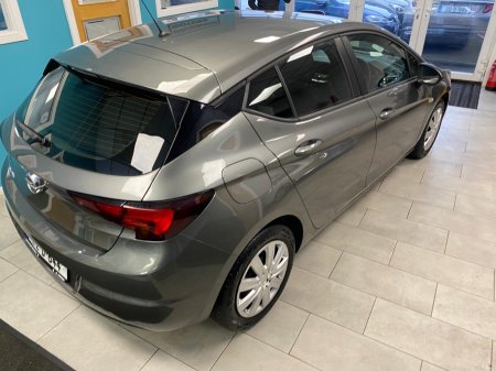 2021 Opel Astra - photo 7
