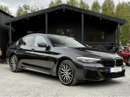 2021 BMW 5-Series 530e M Sport, BLACK LEATHER, ADAPTIVE SUSPENSION, CLIMATE CONTROL, HEATED SEATS, AMBIENT LIGHTING
