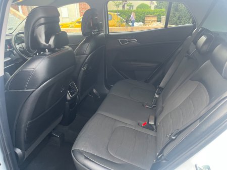 2023 Kia Sportage - photo 16