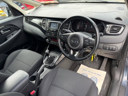 2016 Kia Carens - photo 8