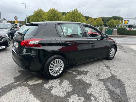 2014 Peugeot 308 - photo 16